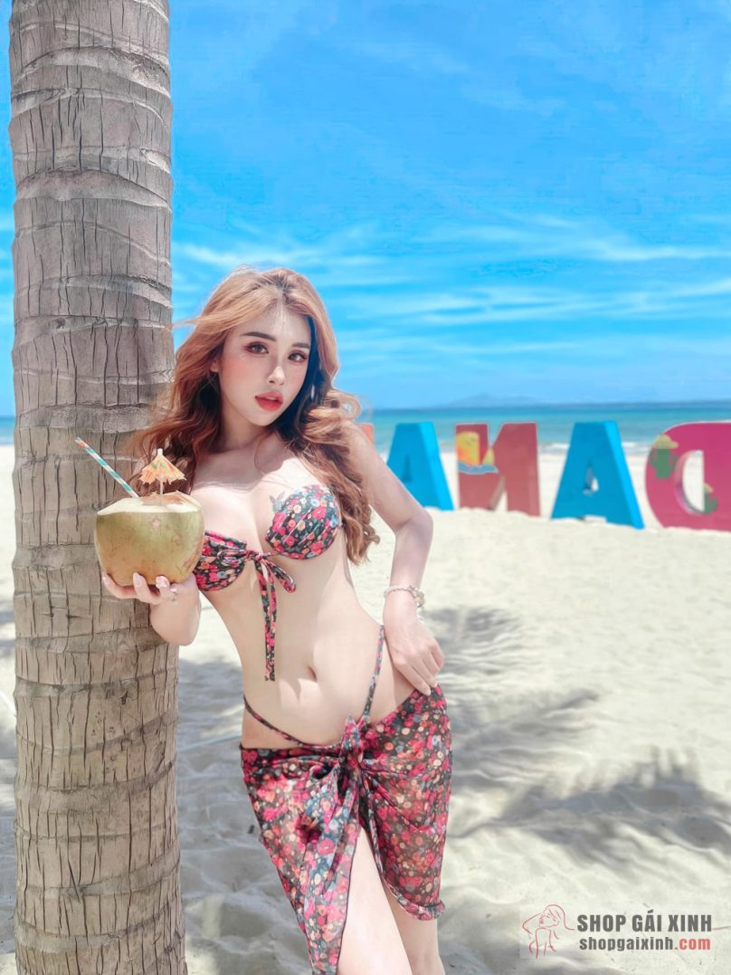 Album ảnh bikini mới nhất nóng bỏng nhất của Pinky Bảo Trân