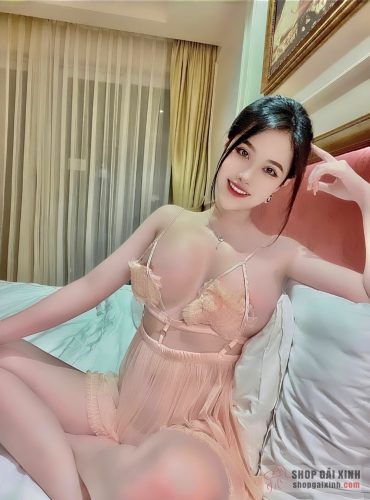 Hot girl Su Kem với loạt ảnh khoe thân hình sexy, vòng 1 cực khủng