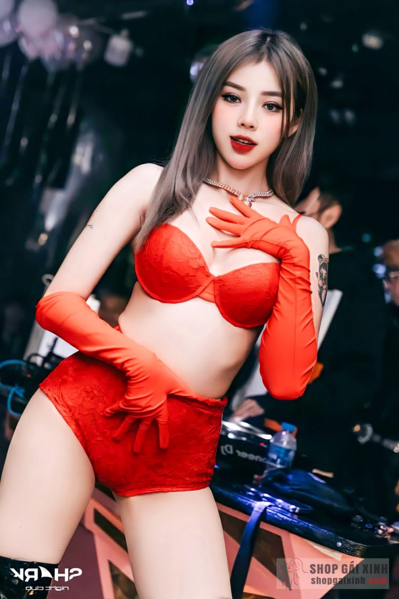 Hot girl Thắm Nguyễn – Dancer xinh đẹp, nóng bỏng nhất Hà Nội 