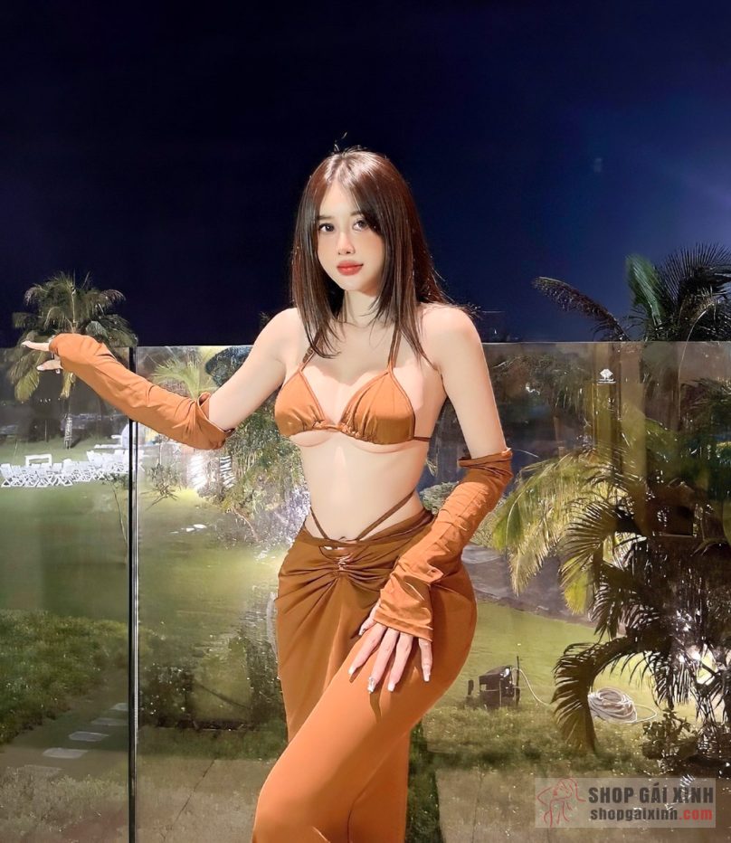 Bộ sưu tập ảnh sexy, nóng bỏng nhất của hot girl Phạm Trần Liên Khoa