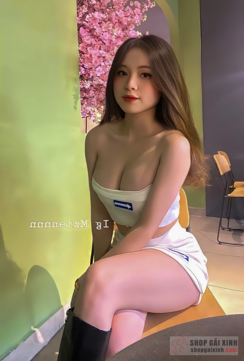 Cùng ngắm nhìn những hình ảnh sexy, khiêu gợi của hot girl Mỹ Duyên