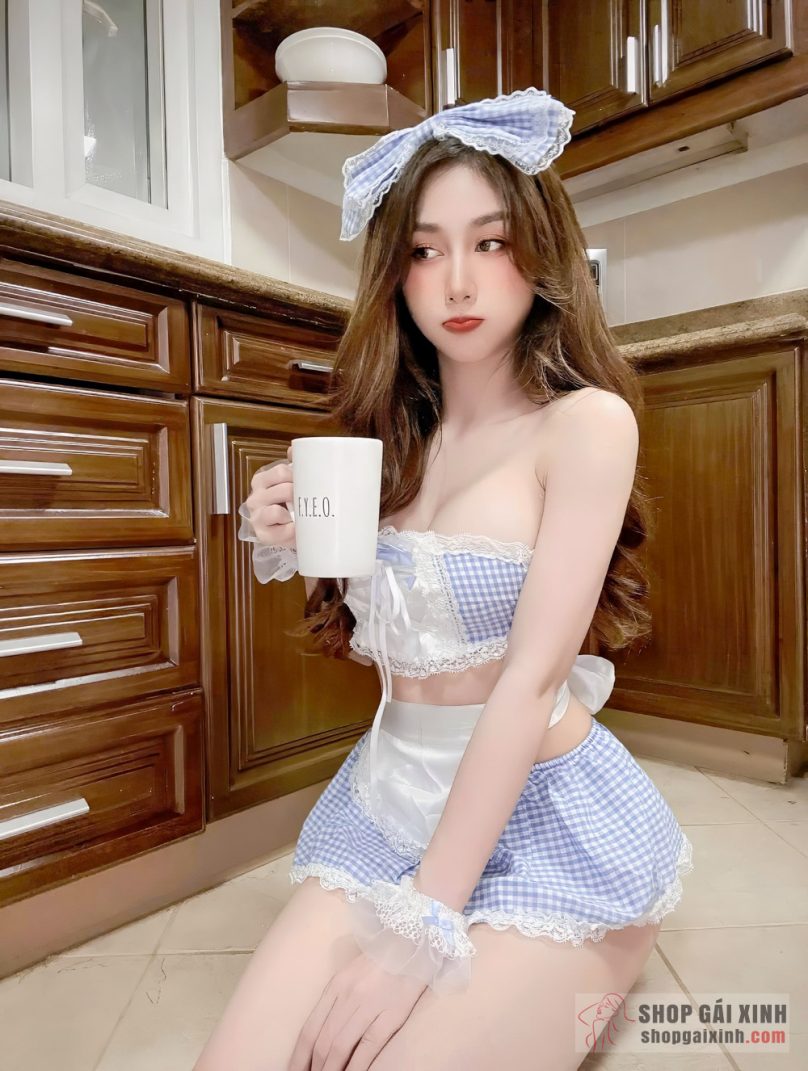 DJ Yuu Quỳnh Nhi ngày càng xinh đẹp, quyến rũ và sexy hơn