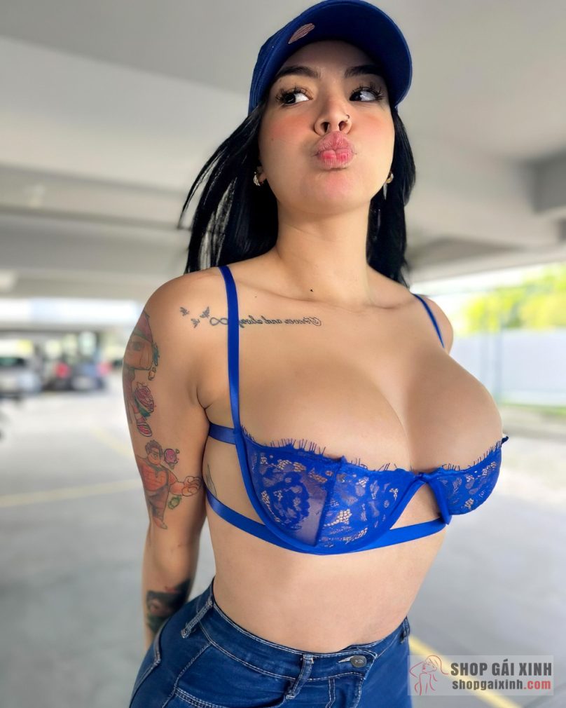 Marian Gomez – gái xinh Onlyfans sở hữu thân hình sexy 3 vòng siêu khủng