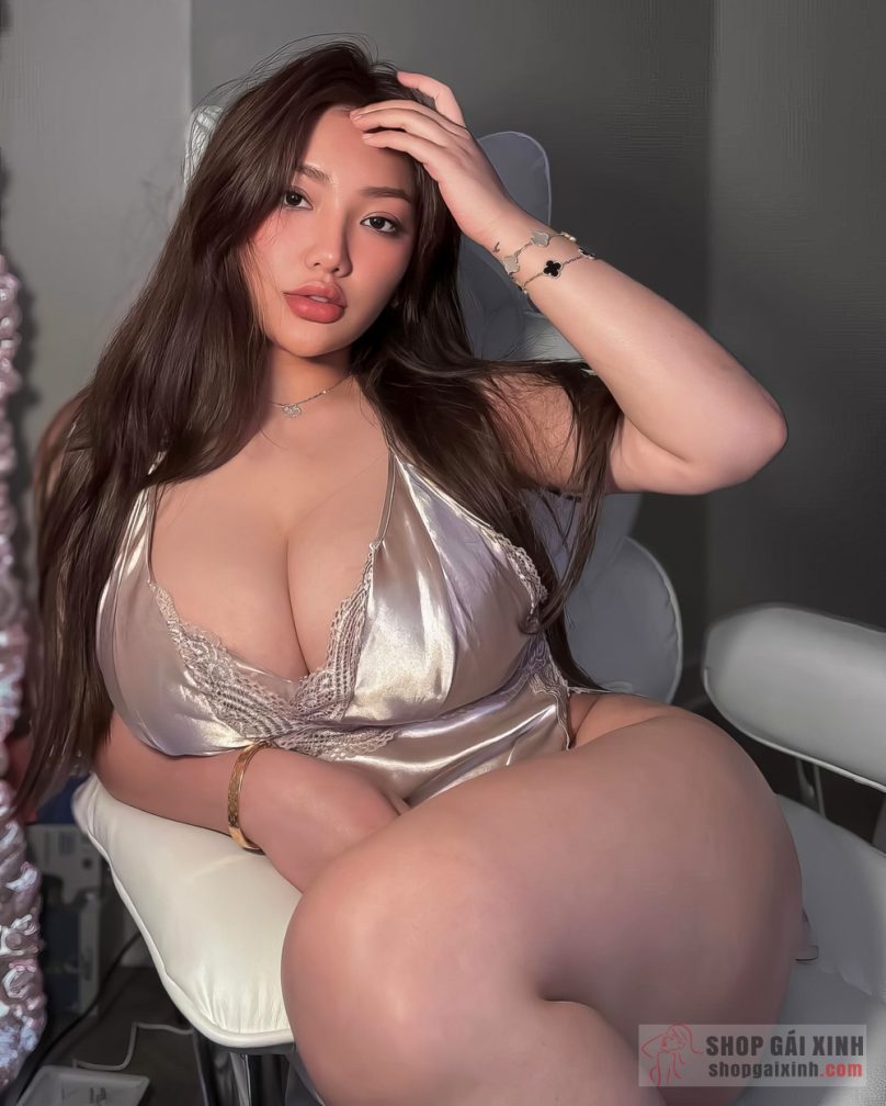 Hot girl OnlyFans Ngân Nguyễn (@iamngn): Biểu tượng sexy gợi cảm mới 